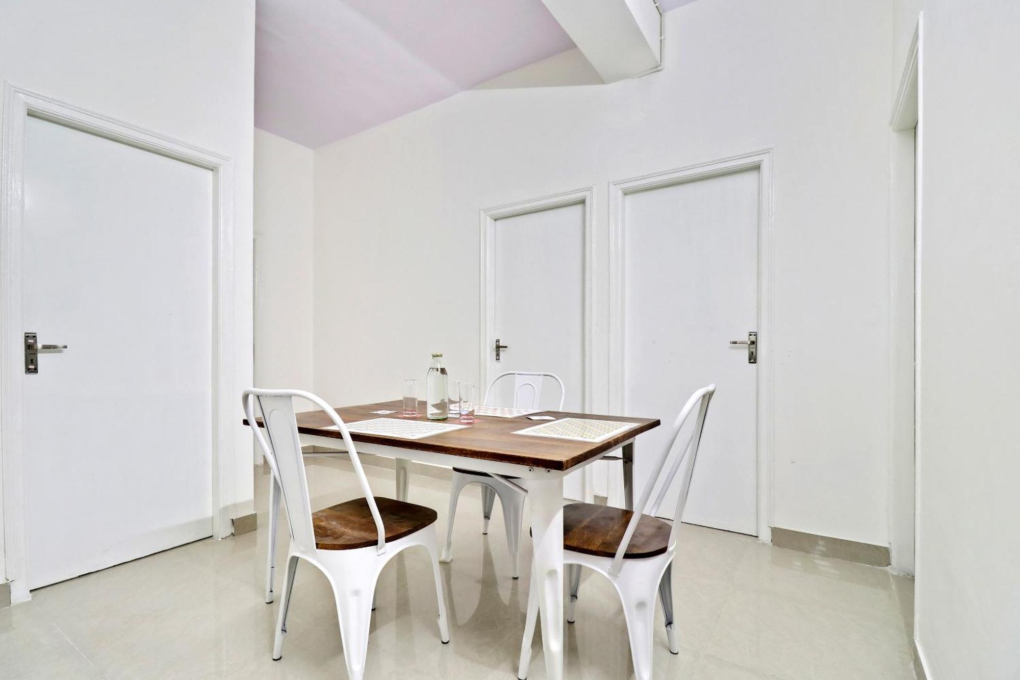 Hotel O Leva Homes Near Baiyappanahalli Metro Station バンガロール エクステリア 写真