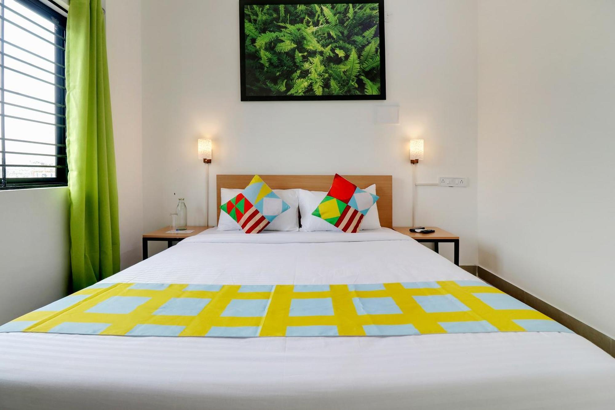 Hotel O Leva Homes Near Baiyappanahalli Metro Station バンガロール エクステリア 写真